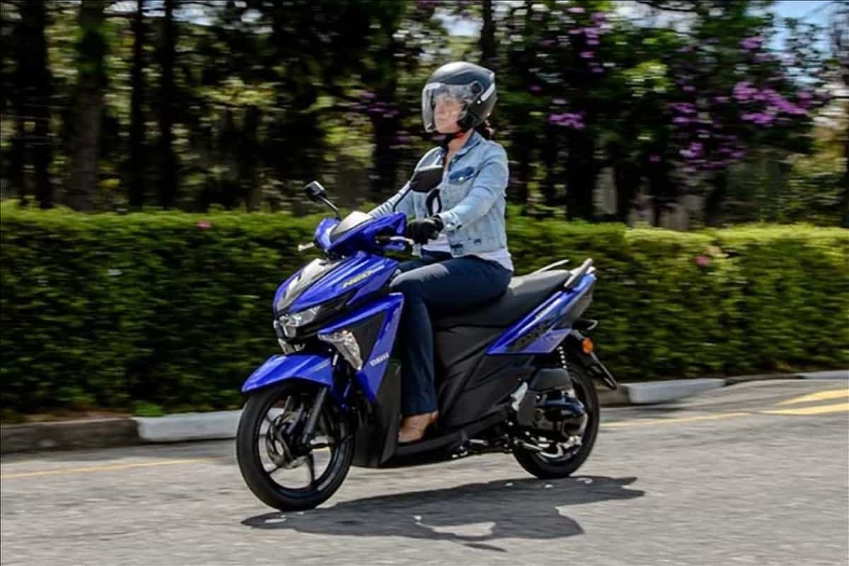 melhores motos para iniciantes - scooter neo