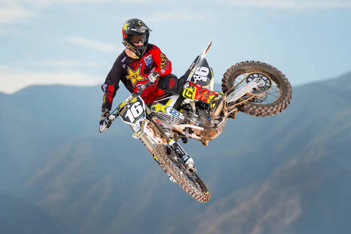 Zach Osborne se aposenta