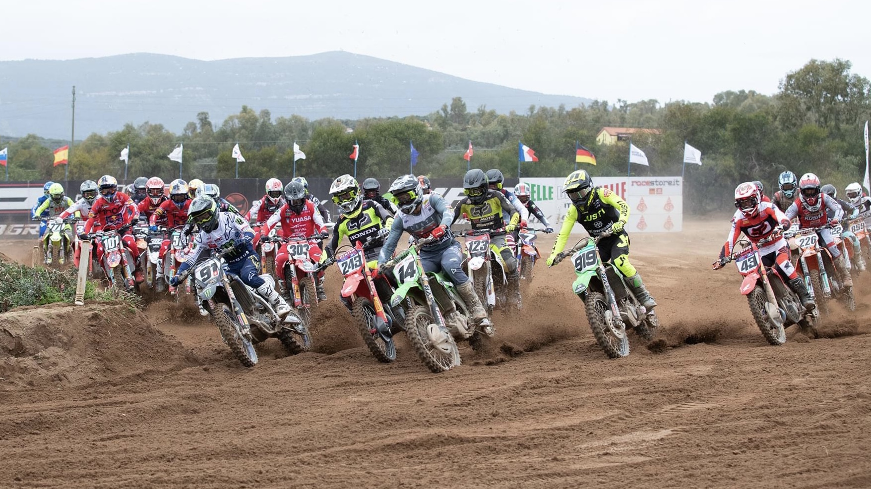 Motocross Itália, Alghero: Vitórias de Gajser, Seewer e Geerts thumbnail