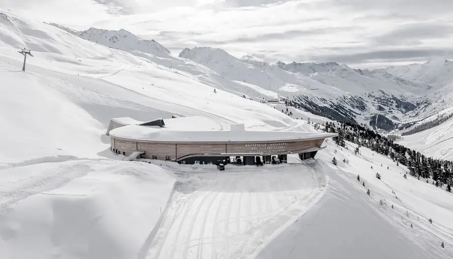 Museu austríaco renasce das cinzas nos Alpes