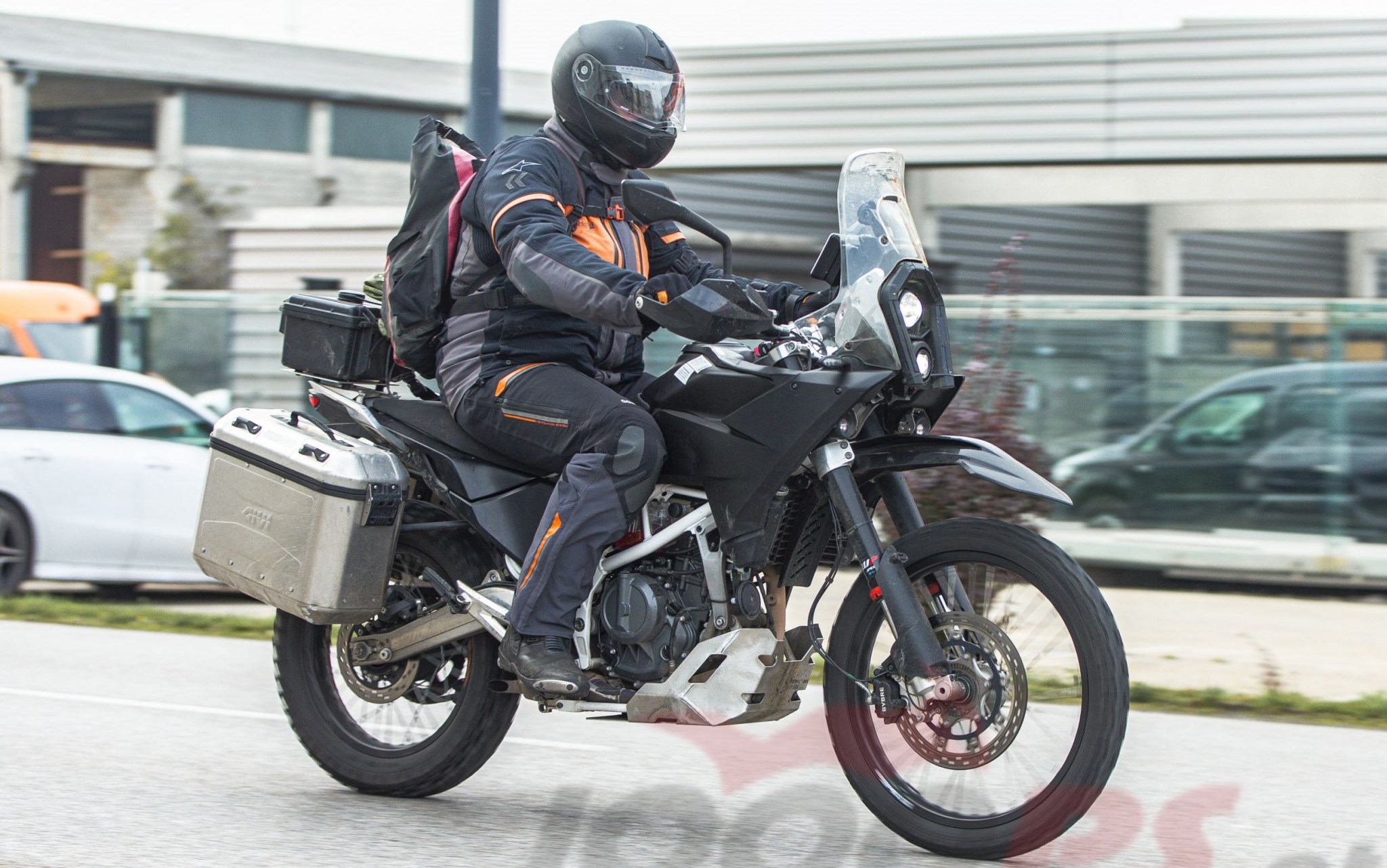 KTM vai renovar a gama Adventure em 2024