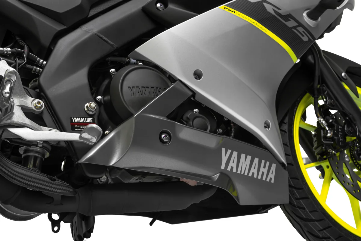 Nova Yamaha YZF-R15 da corrida para a correria – MOTOMUNDO