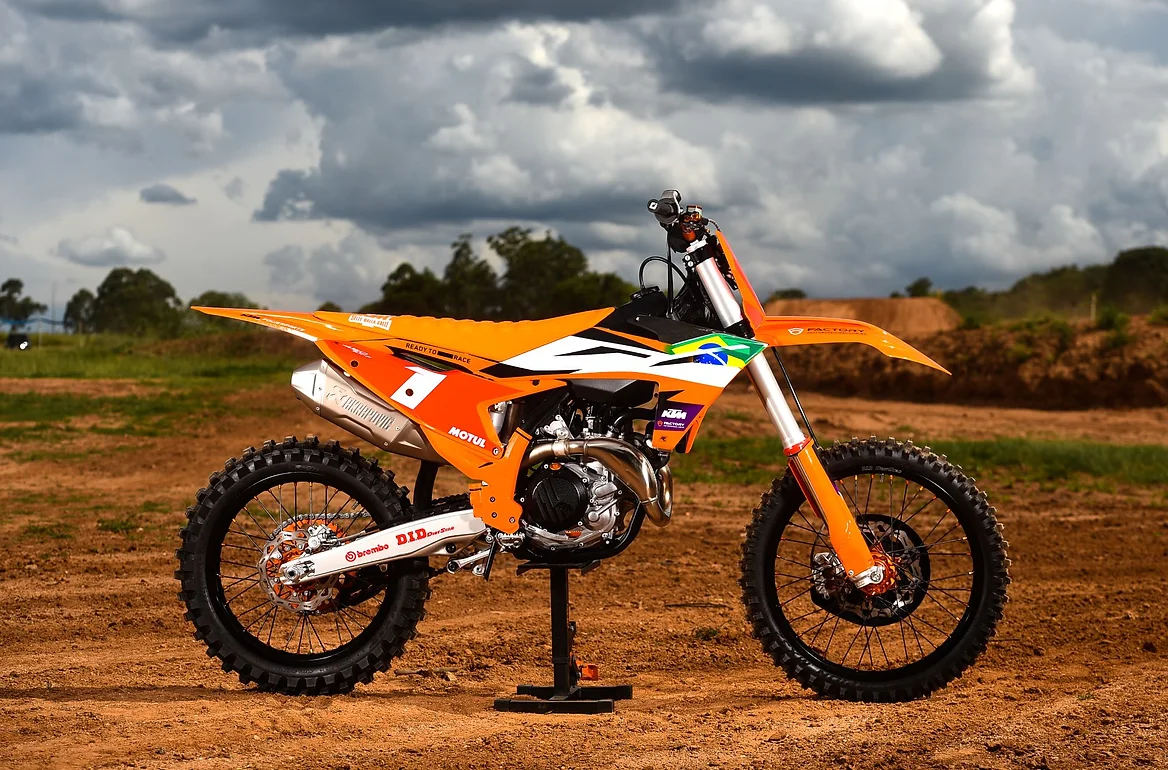 KTM 450 SX-F Factory Brasil